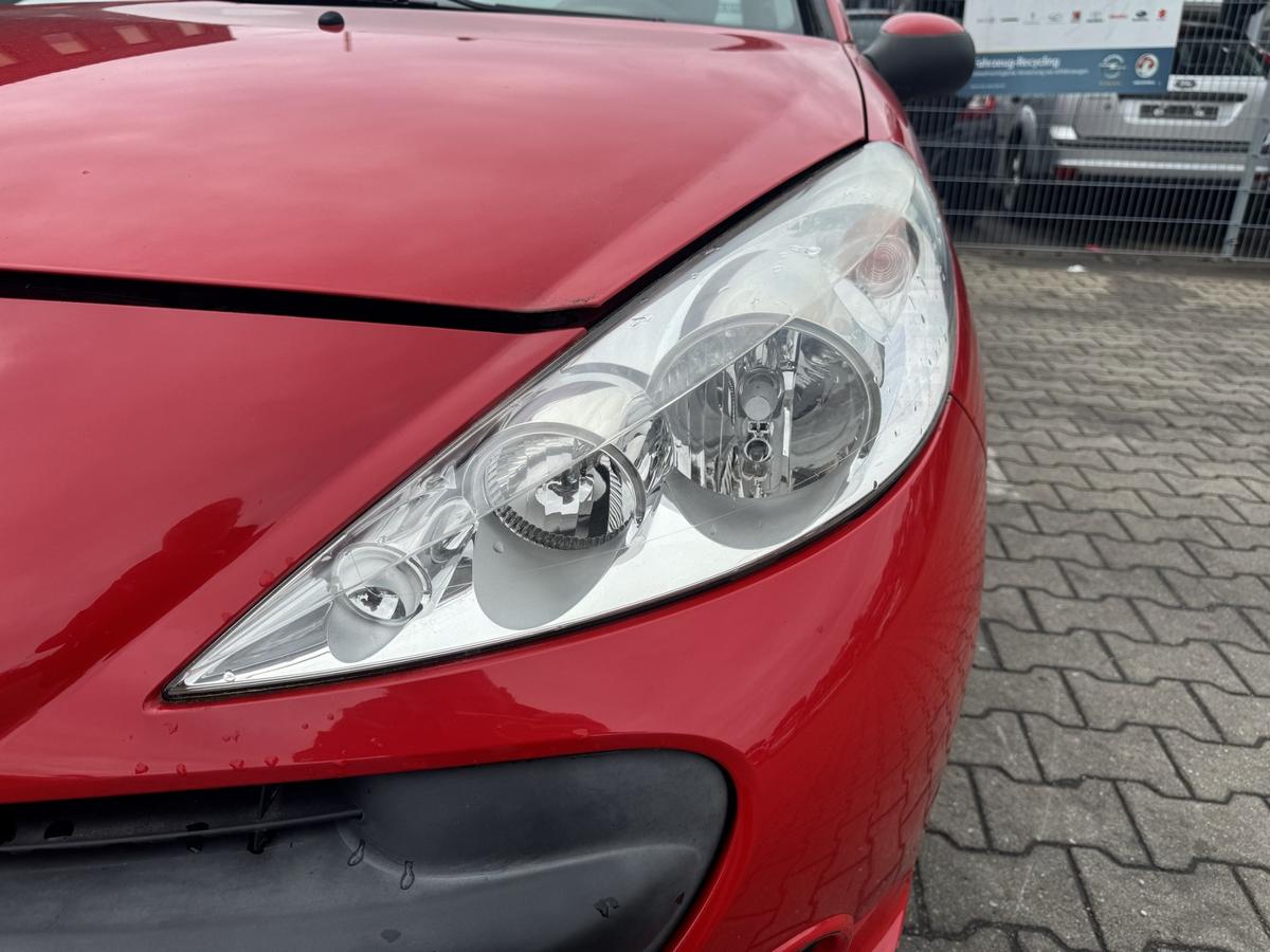 Peugeot 206+ original Halogenscheinwerfer links Bj.2010